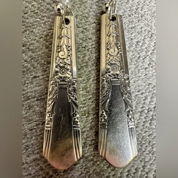 Silverware Earrings - Picture 5 of 9